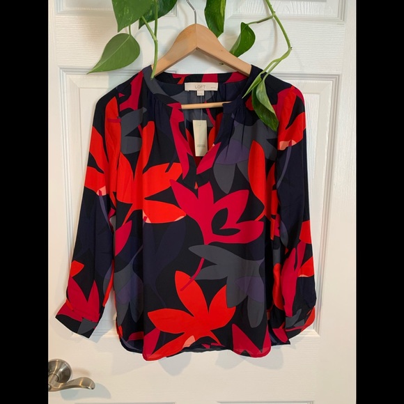LOFT Tops - Loft vibrant split neck blouse
